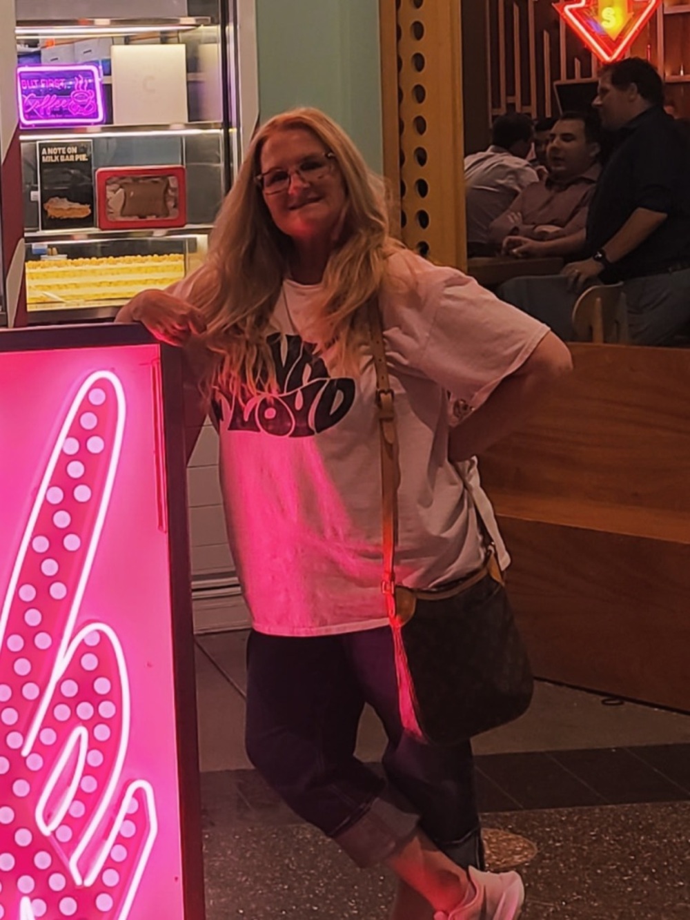 Louis Vuitton Odeon PM Monogram Canvas Crossbody with Vachetta Trim - Picture 3 of 15